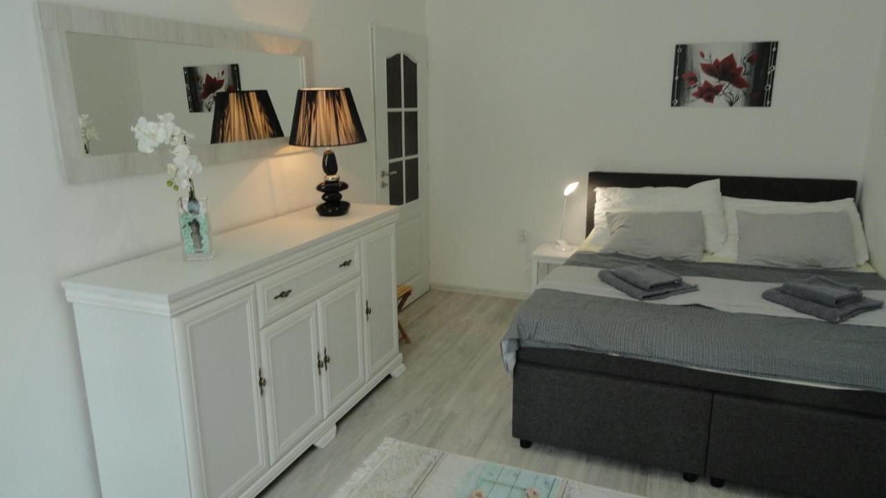 Apartmán Sluka Jilemnice Exterior foto
